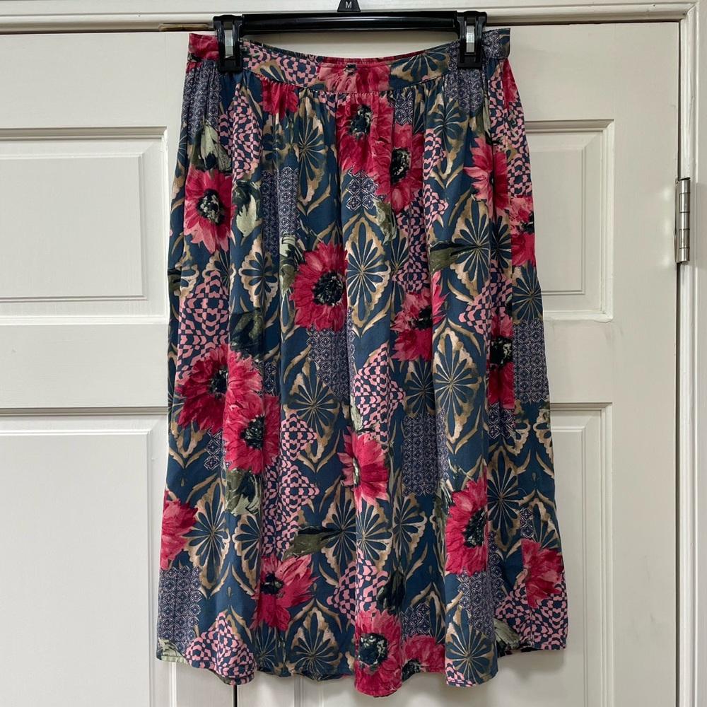Abercrombie and Fitch MIDI-Skirt